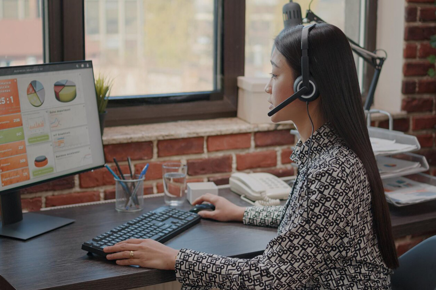 Live Chat Support Services | HANDL